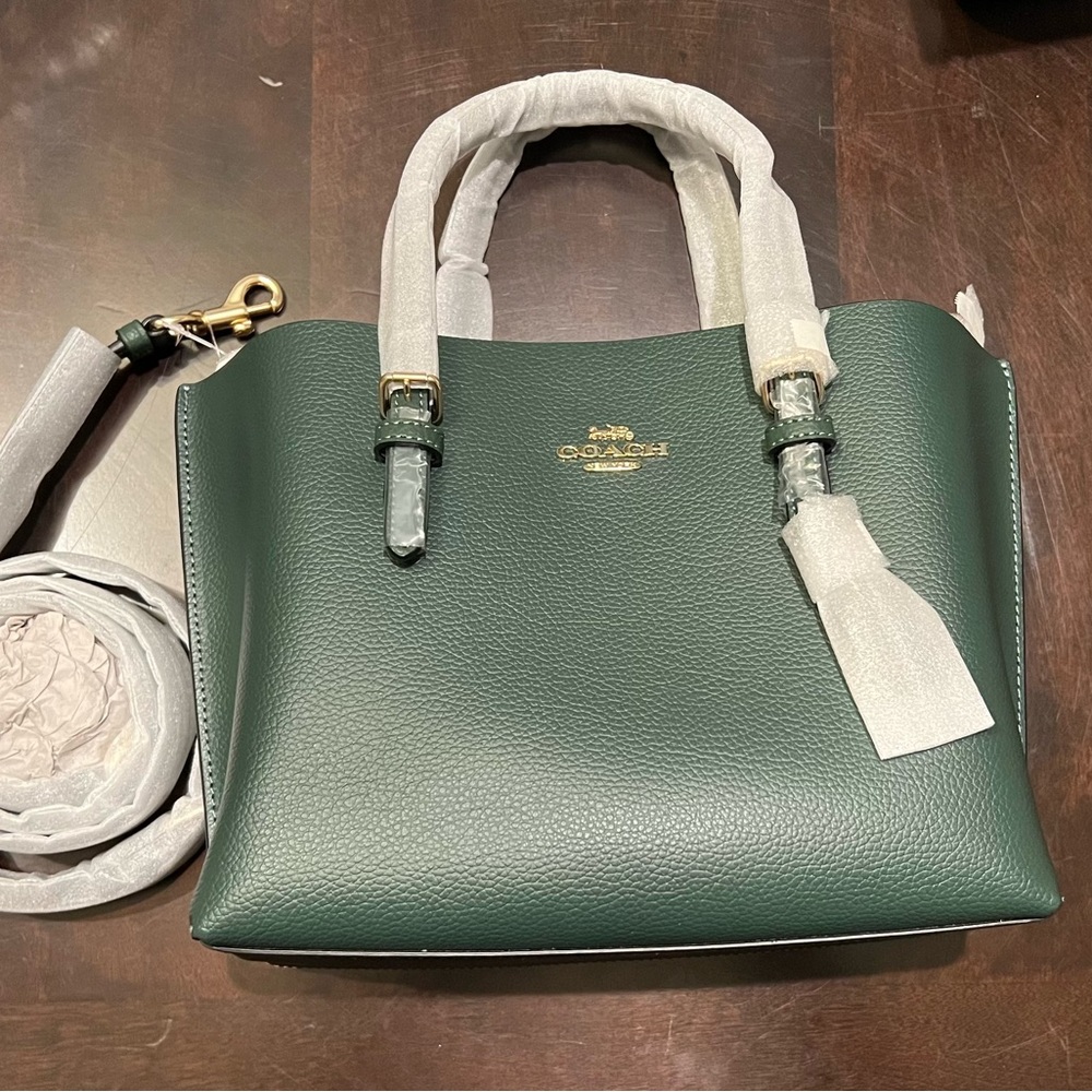 Mollie Tote 25
